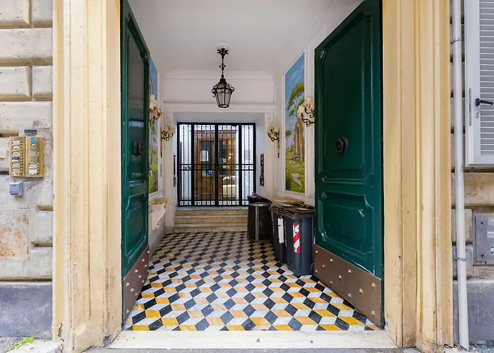 Relais - Opera House